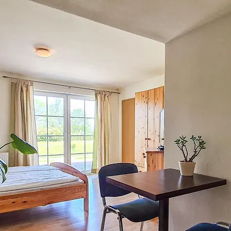 Apartment Stunning In Ribnitz-dammgarten With Wifi&1 Bedrooms *
